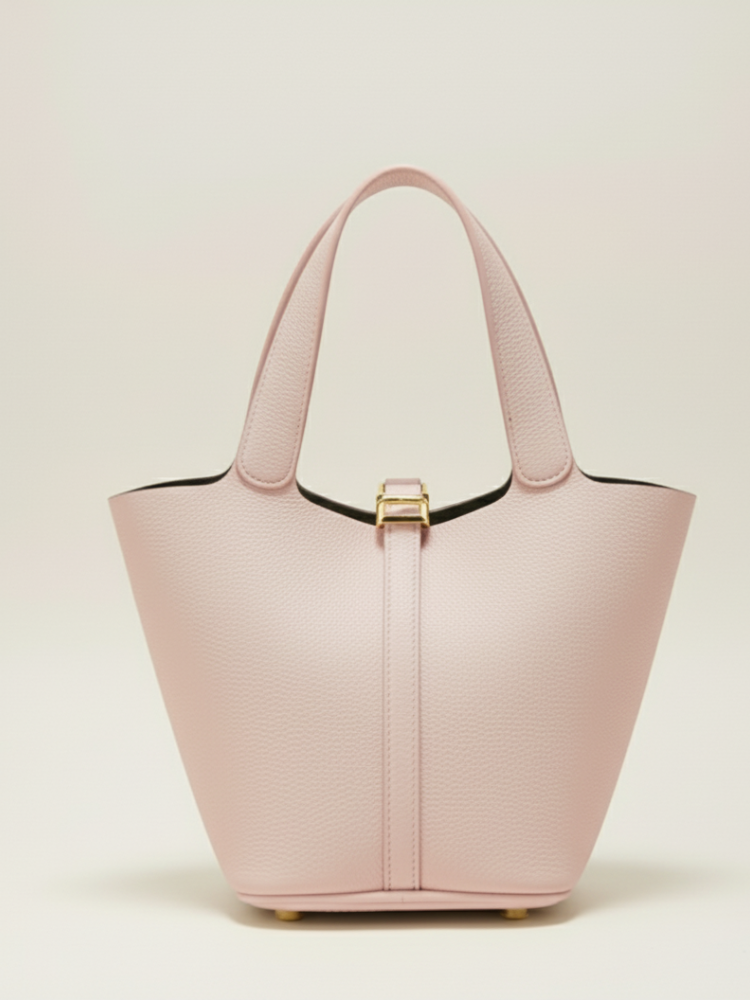 Elegant Leather Bucket Bag – Timeless & Elegant