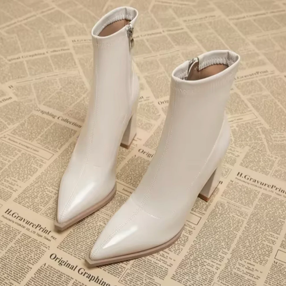 Patent Ankle Boots – Pointed-Toe Block Heel Design