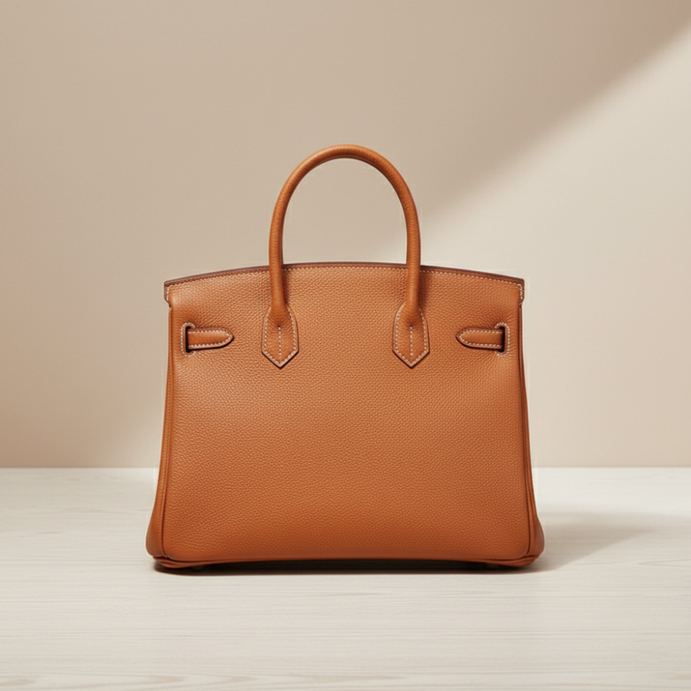 Elegant Leather Handbag – Classic Luxury & Functionality