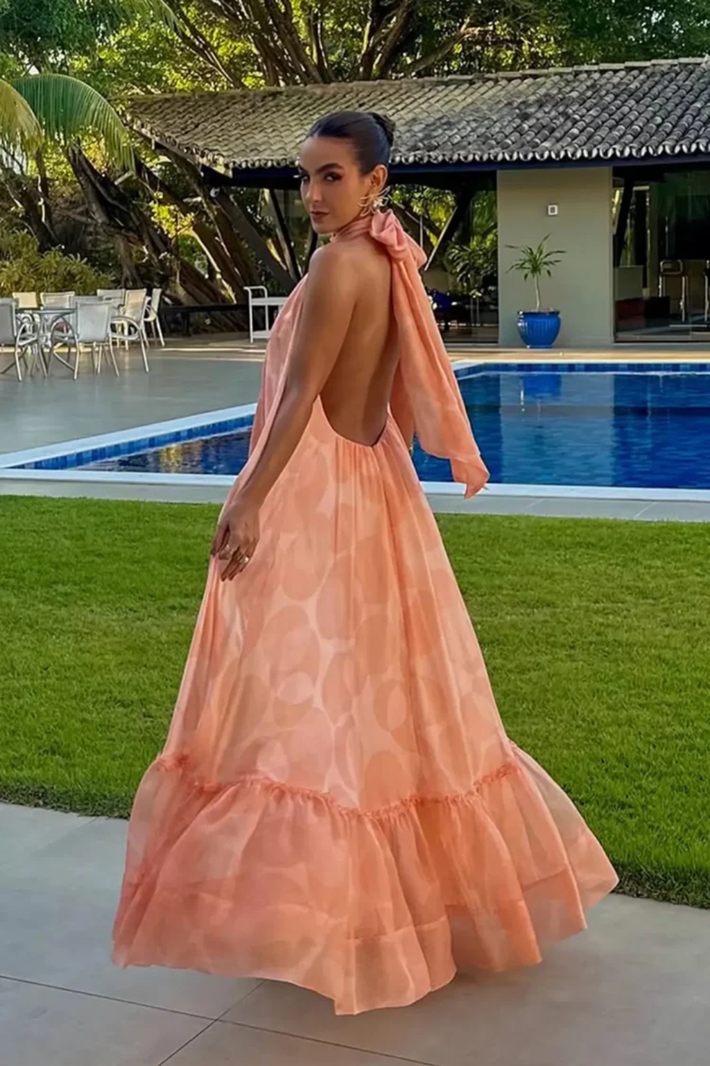 Printed Halter Neck Maxi Dress – Flowing Elegant Evening Gown