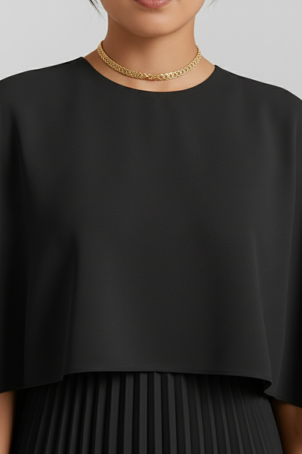 Pleated Maxi Dress with Batwing Cape Sleeves – Elegant Evening Gown