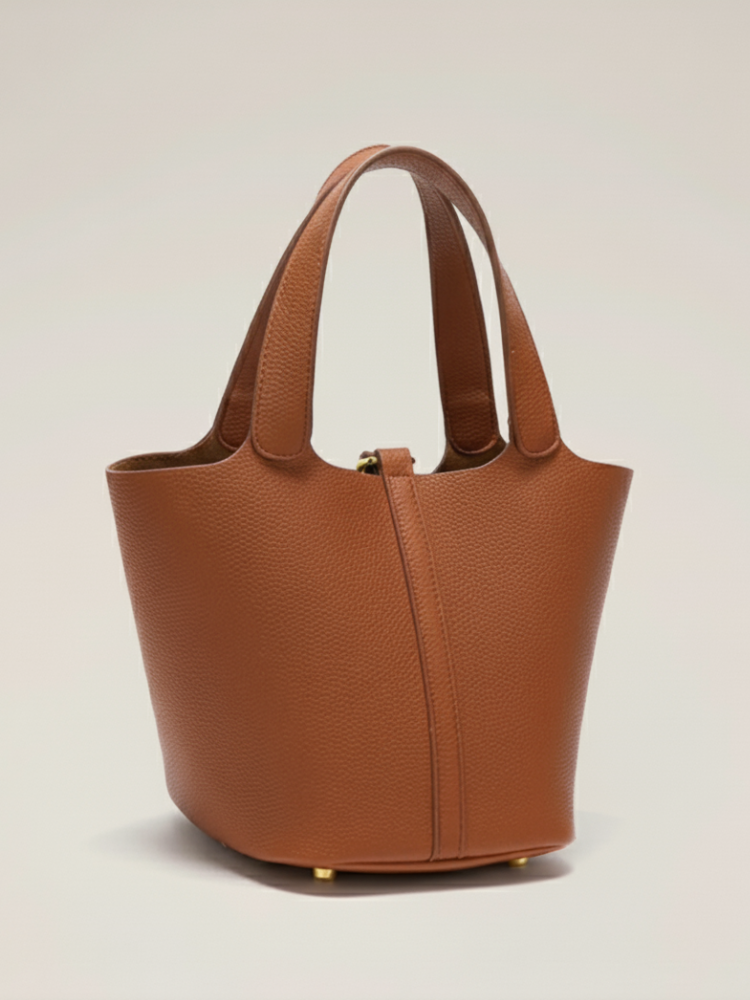 Elegant Leather Bucket Bag – Timeless & Elegant