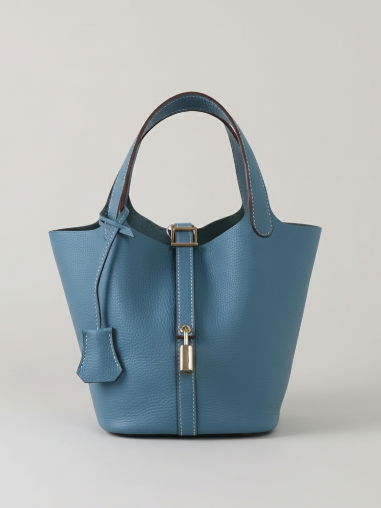 Elegant Leather Bucket Bag – Timeless & Elegant