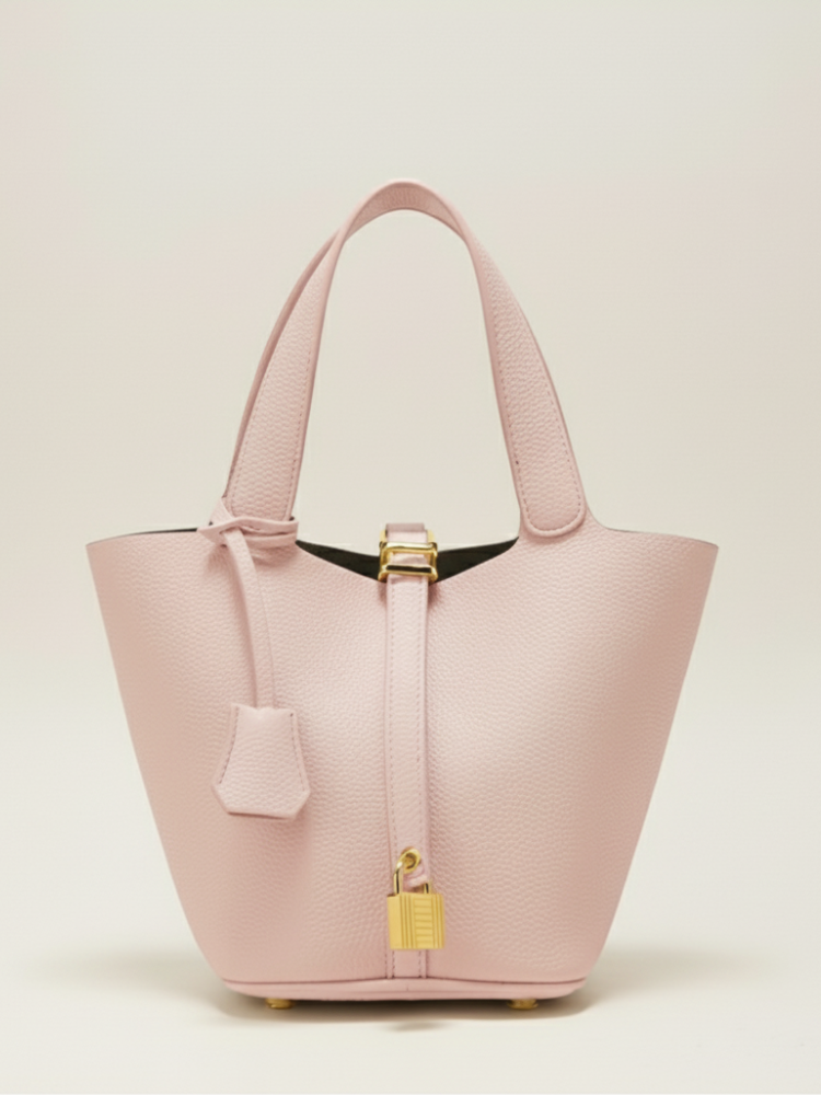 Elegant Leather Bucket Bag – Timeless & Elegant