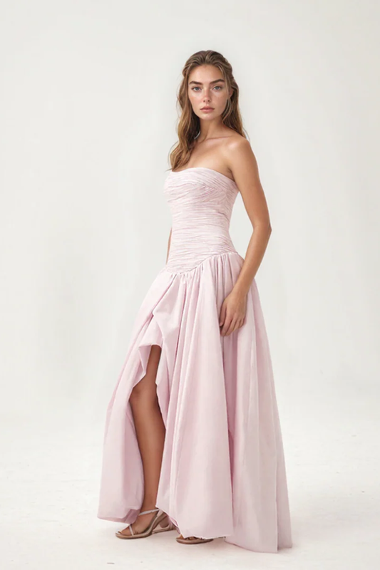 Strapless Maxi Dress – Elegant Ruched Bodice with Voluminous Hem