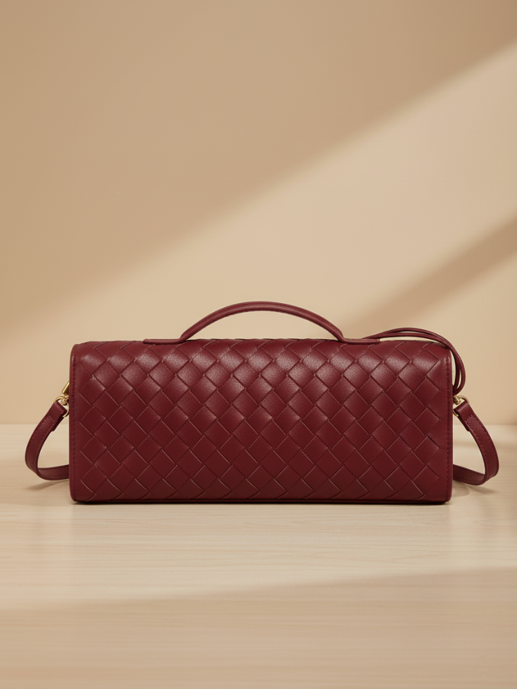 Elegant Woven Leather Shoulder Bag – Modern Sophistication