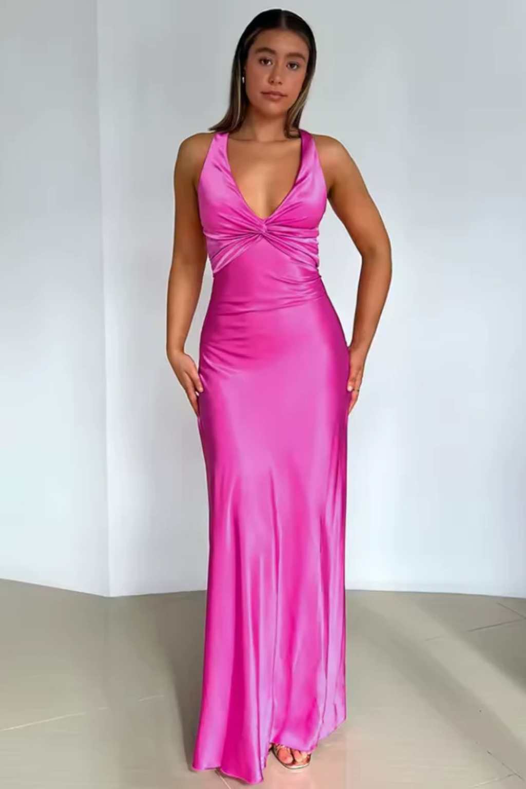 Backless Halter Maxi Dress – Elegant Satin Blend Evening Style