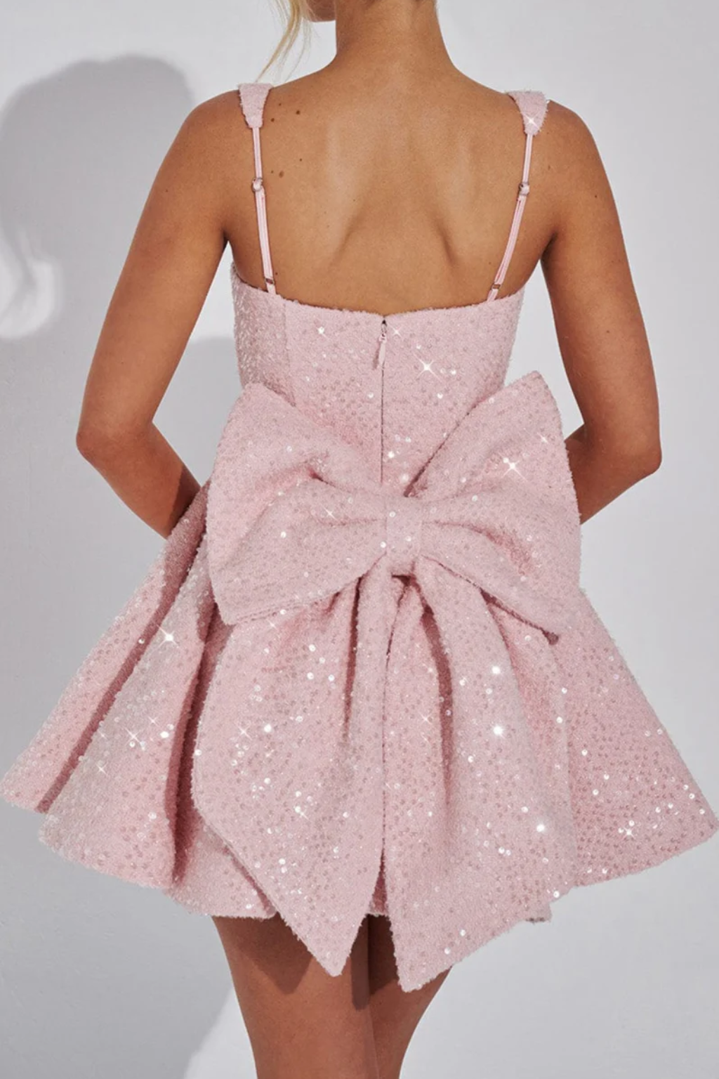 Elegant Square Neck Mini Dress – Flared Fit-and-Flare Silhouette