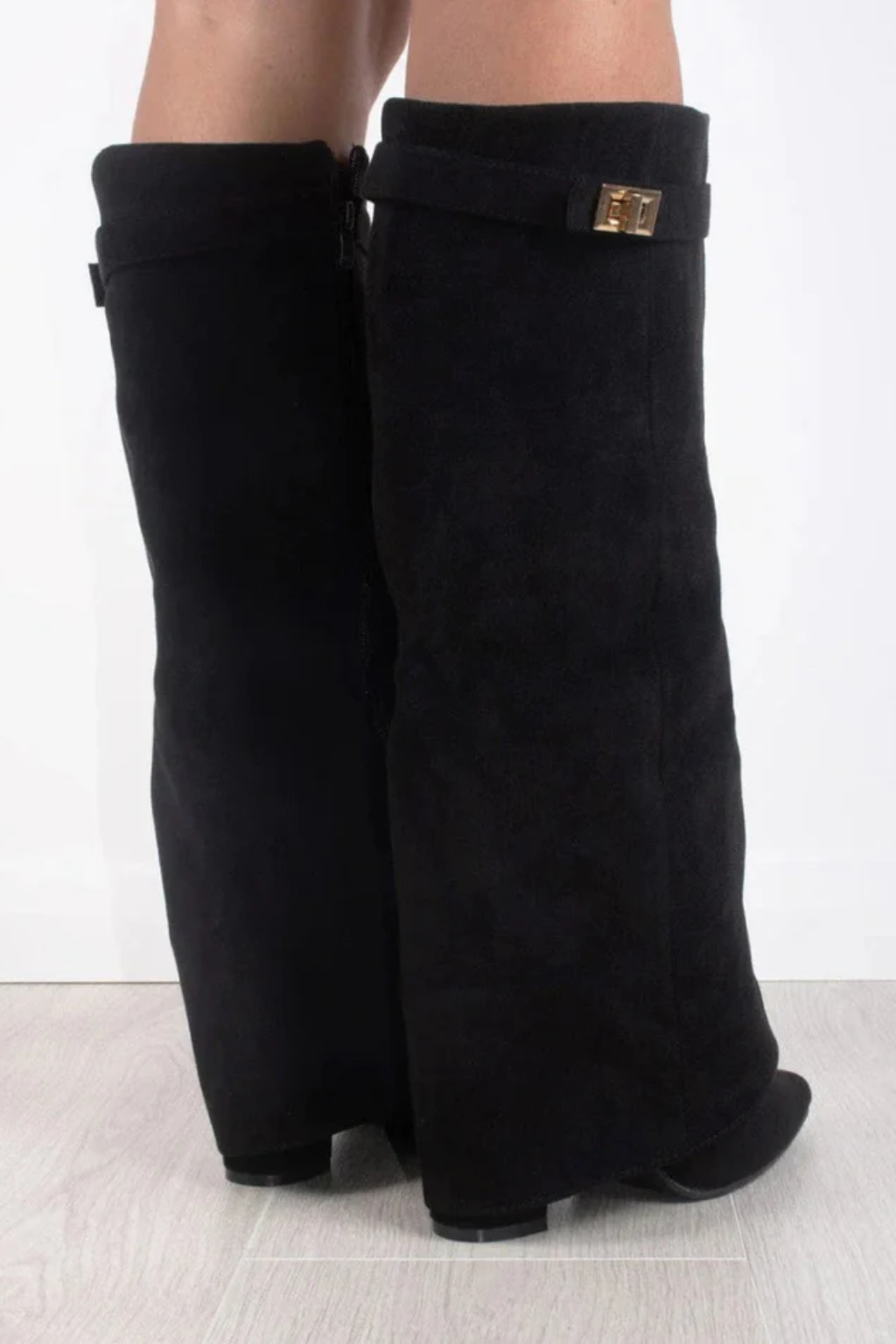 Classic Fold-Over Knee High Boots – Sophisticated Pointed-Toe Design